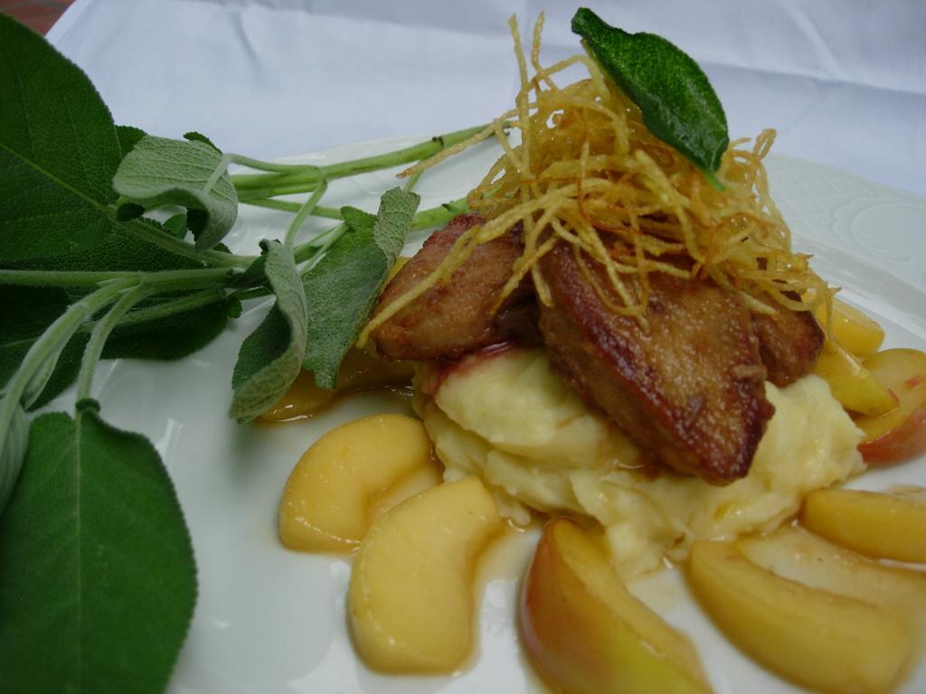Reck'S Hotel-Restaurant Залем Екстериор снимка
